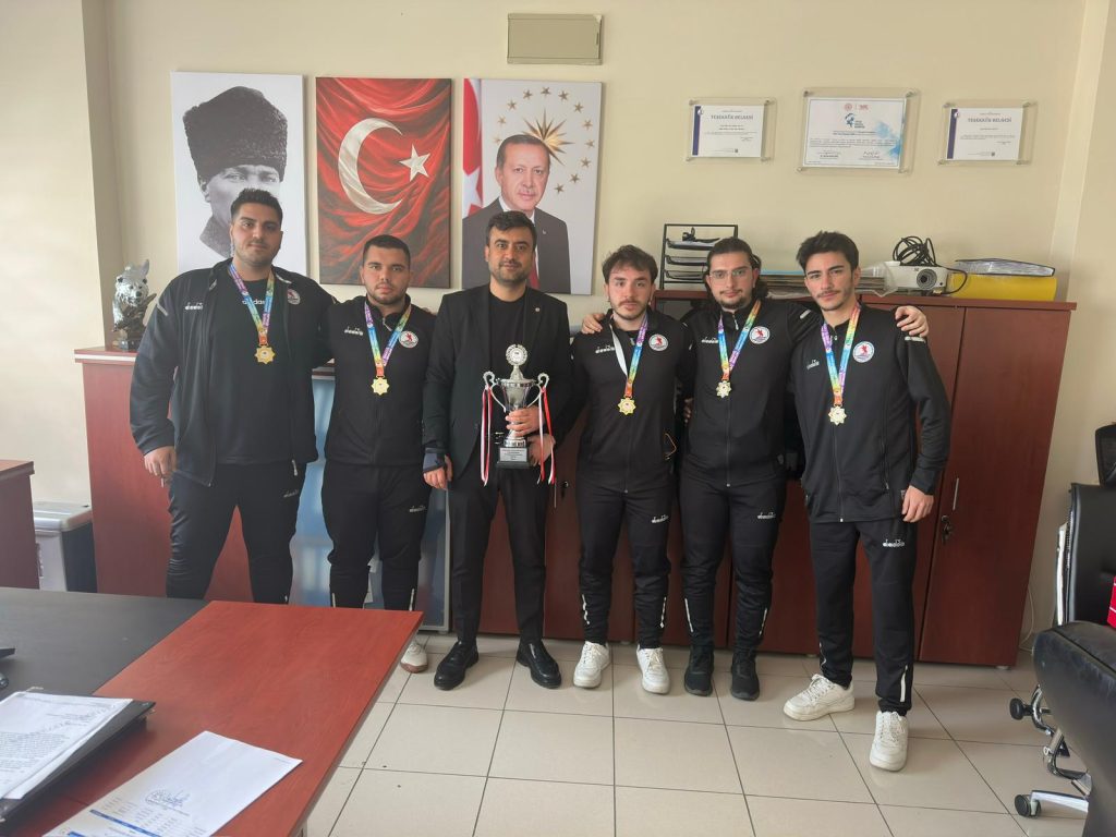 Kupa OMÜ’de: Namağlup Valorant Takımımızdan Anlamlı Ziyaret