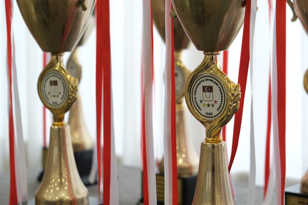 2026 ÜNİLİG Hentbol Şampiyonası Grup Eşleşmeleri OMTEL Otel’de Belli Oldu