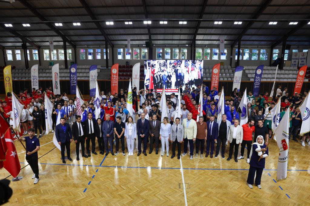 52 Üniversite ve 546 Sporcu OMÜ’de Buluştu: Yaz Sporfest Başladı!