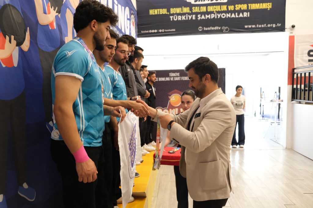 ÜNİLİG Yaz Sporfest Bowling ve Salon Okçuluk Türkiye Şampiyonaları’nda Ödüller Sahiplerini Buldu